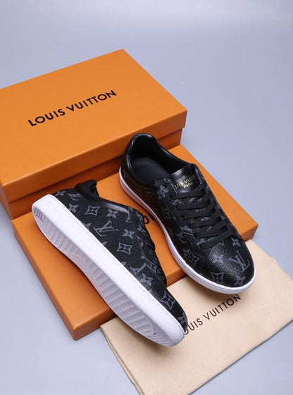 LW - LUV Casual Black Sneaker