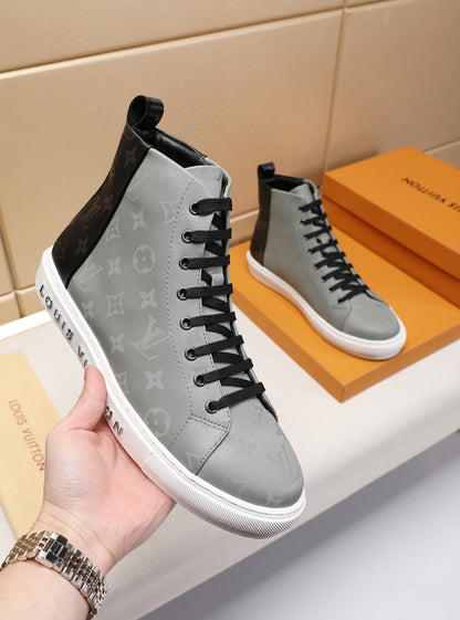 LW - LUV Stellar Trainer Boot Gray Black Sneaker