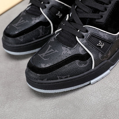 LW - LUV SurfaLW In LWnogram Black Sneaker