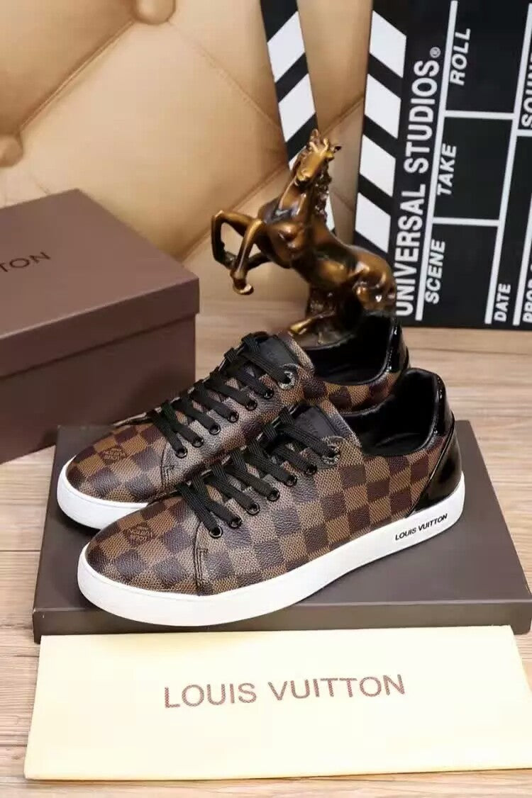 LW - LUV Brown Sneaker