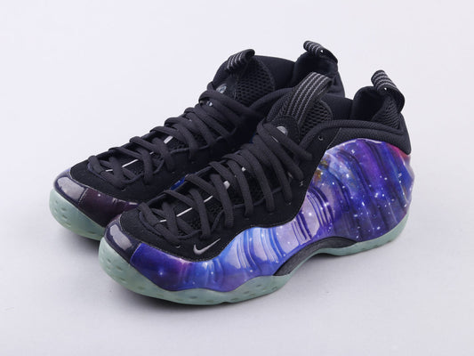 LW - NKE Hardaway Foam Galaxy Star Spray 1.0