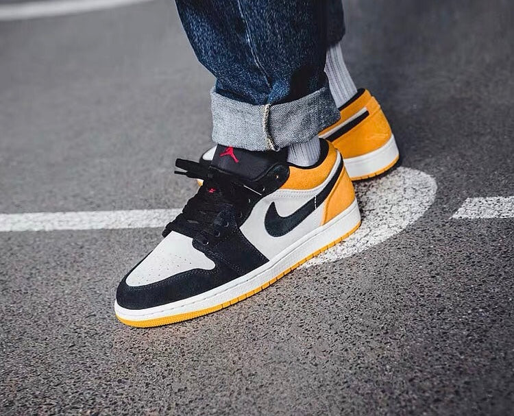 LW - AJ1 black and yellow toes