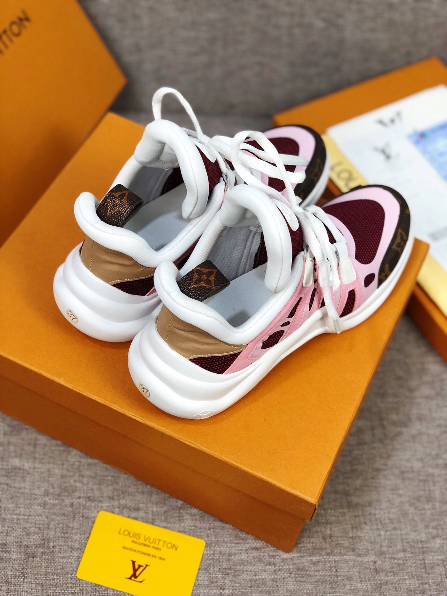 LW - LUV Archlight Pink Brown Sneaker