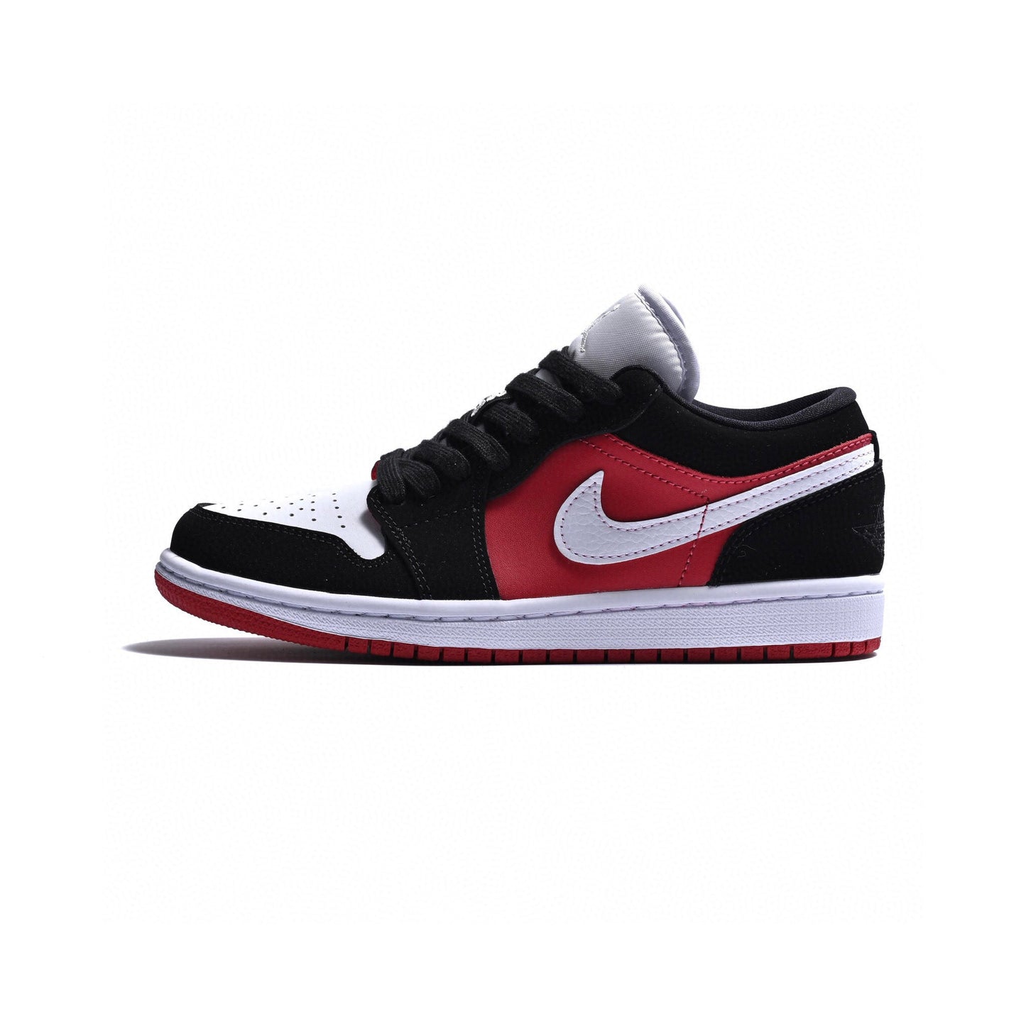 LW - AJ1 Low Bull Chicago Ladies