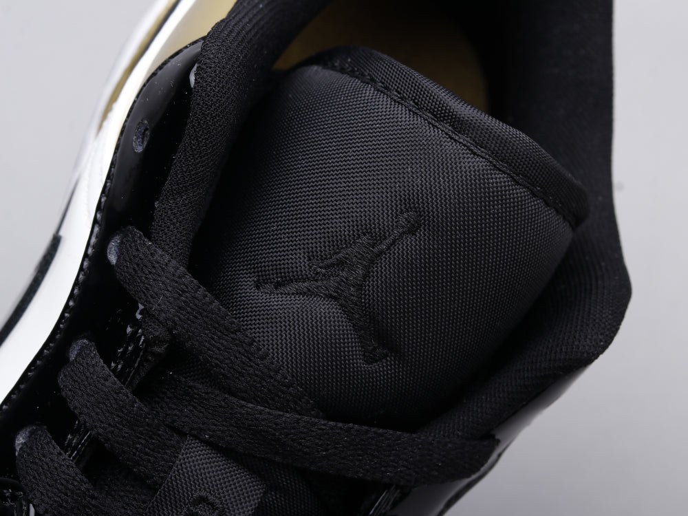 LW - AJ1 black gold