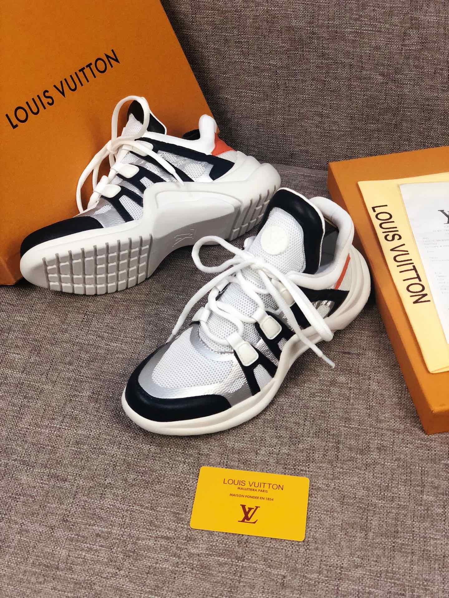 LW - LUV Archlight White Black Orange Sneaker