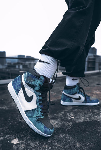 LW - AJ1 Tie Dye