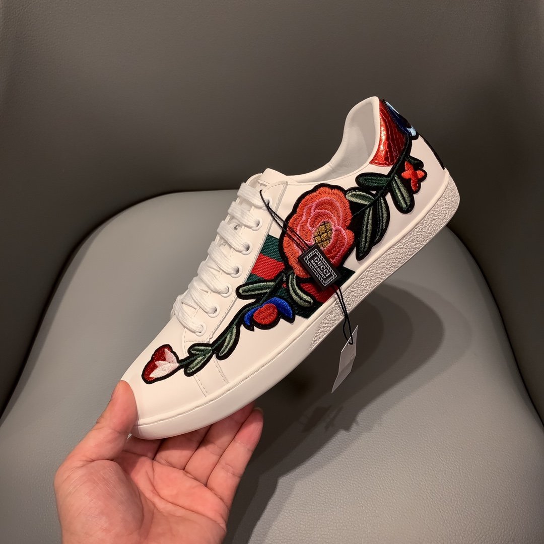 LW-GCI  Wmns Ace Embroidered 'Floral'  SNEAKER 121