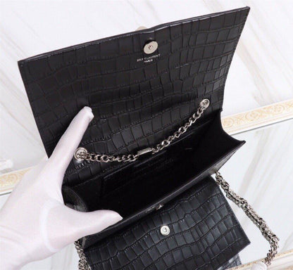 LW - Luxury Handbags SLY 043