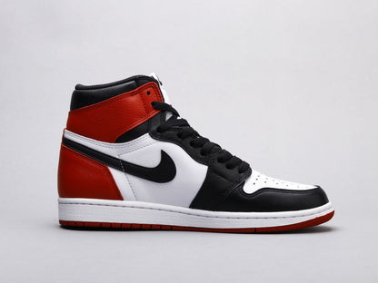 LW - AJ1 black toe